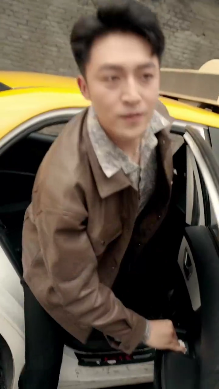 [Versi suara dubbing] Penebusan Seorang Pecandu Judifoto