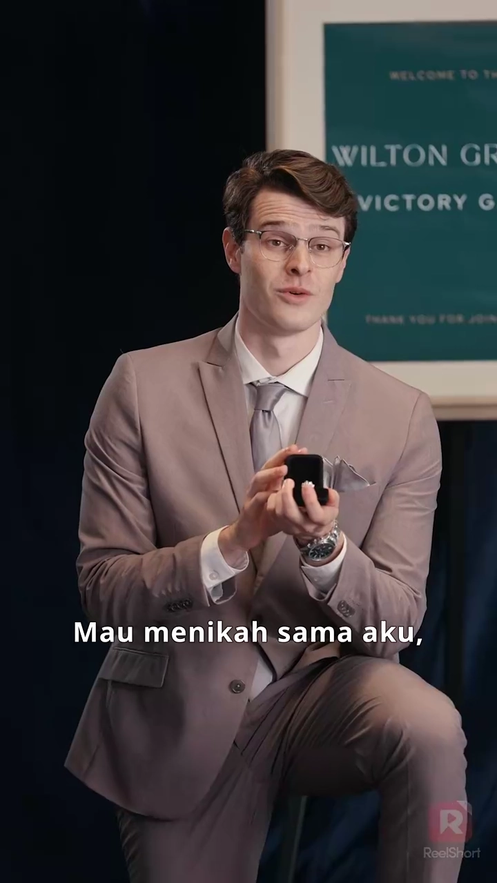 Merayu Pak Larsenfoto