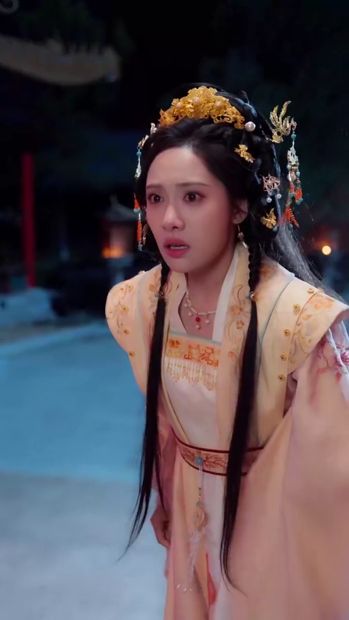 [Versi suara dubbing] Dua Suami, Satu Balas Dendamfoto