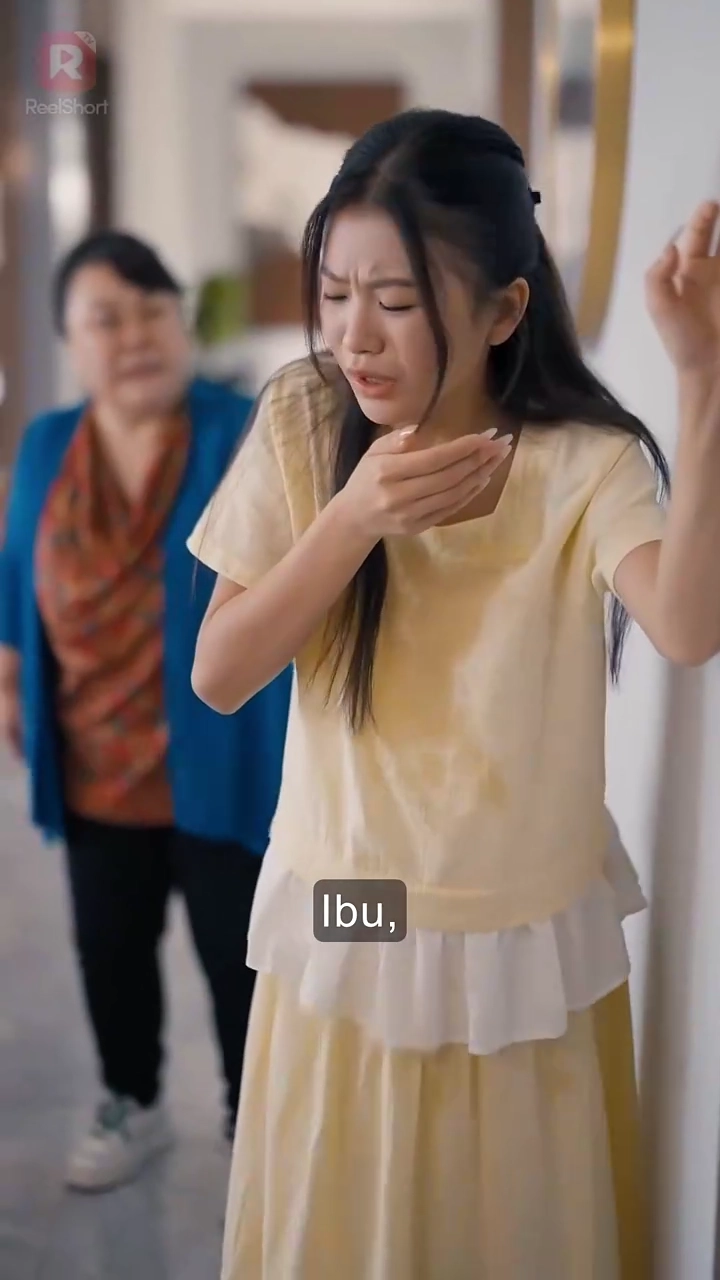 Cantik Tapi Seramfoto