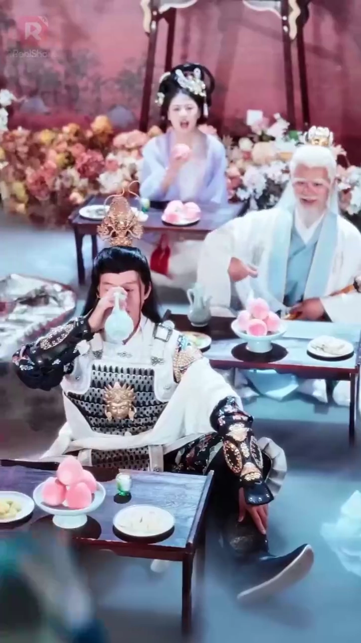 Mengikuti Suara Hati, Menjadi Kaya Rayafoto