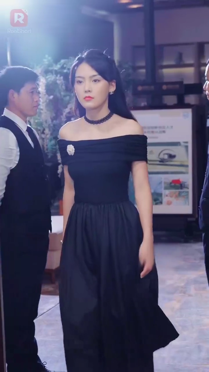 Selamat Tinggal Mantan, Aku Kembali Menjadi Ahli Warisfoto