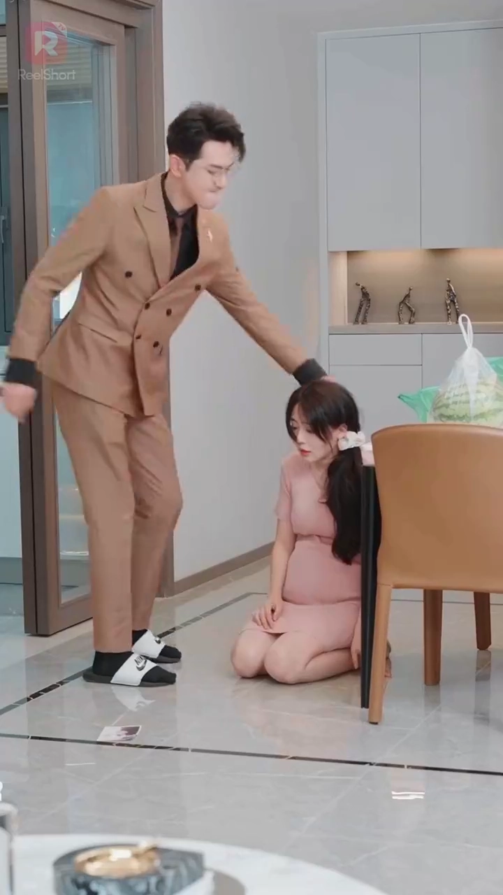 Selamat Tinggal Mantan, Aku Kembali Menjadi Ahli Warisfoto