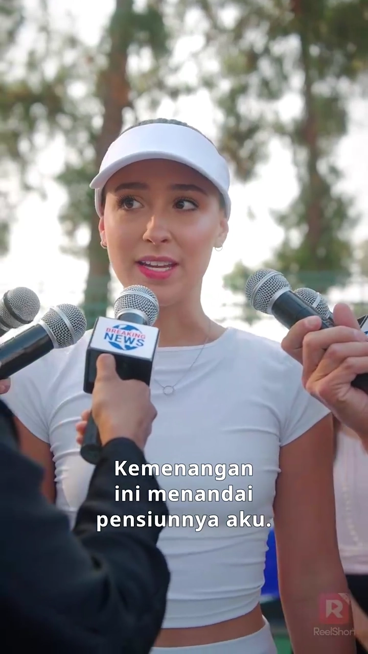 Ratu Lapangan Tenisfoto