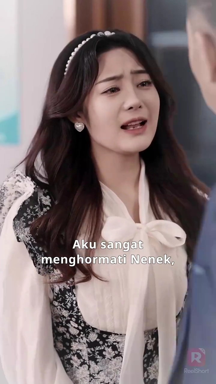 [Versi Dub] Ketika Dia Datang, Aku Pergifoto