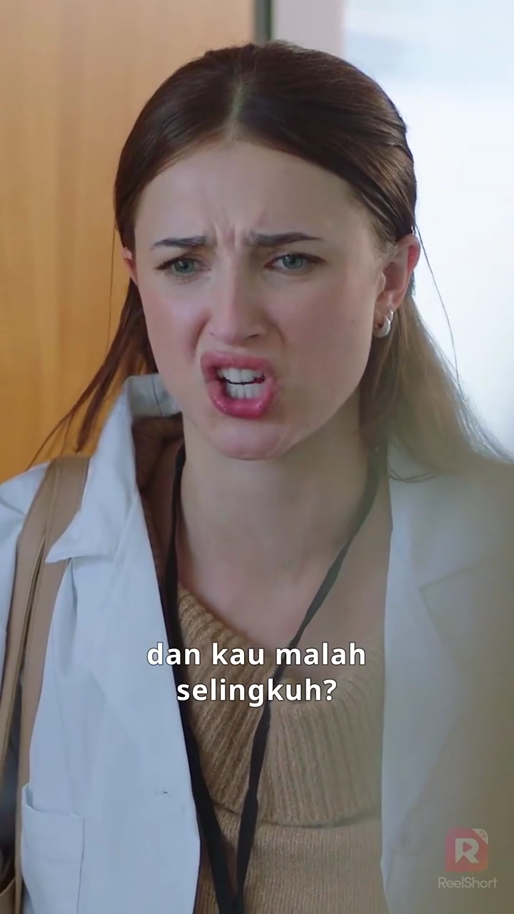 Aku Hamil Anak Dosenku?!foto