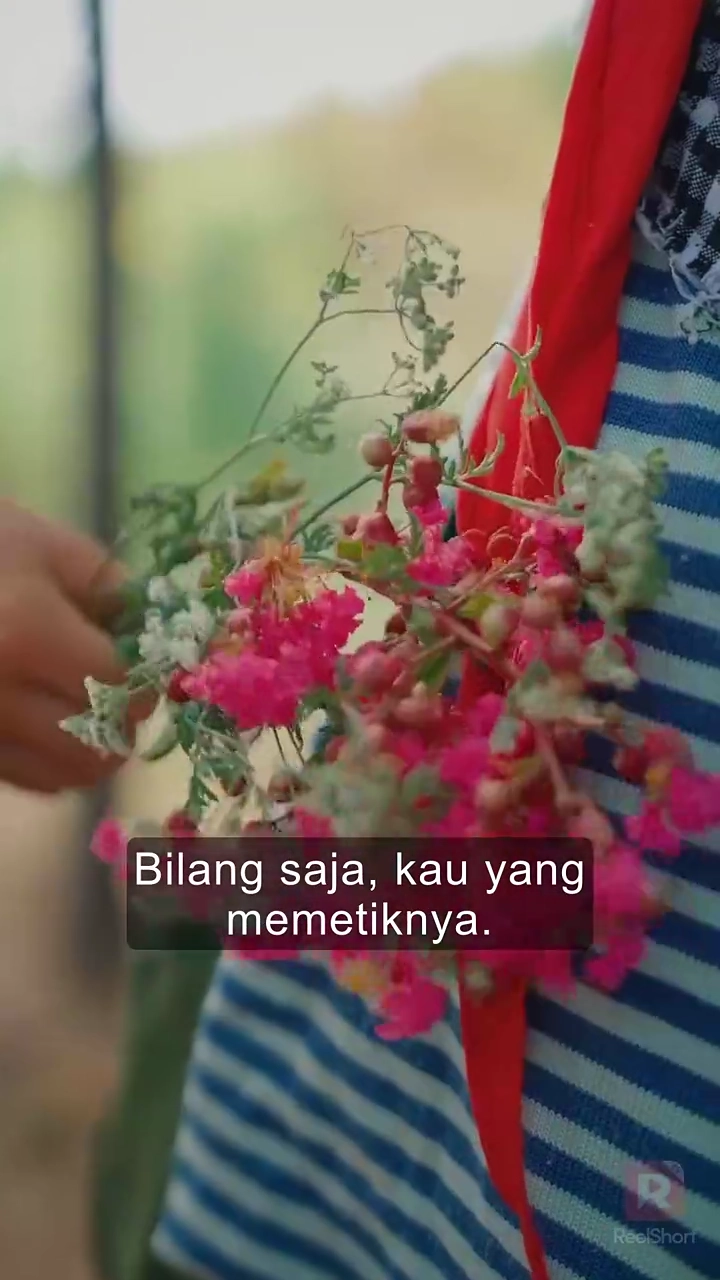 Cinta dari Ibukufoto