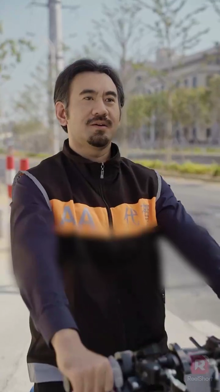 Ternyata Ayahku Kaya Rayafoto