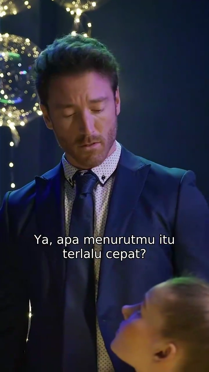 Sahabat Ayah Menjadikanku Istri Miliaran Dolarnyafoto