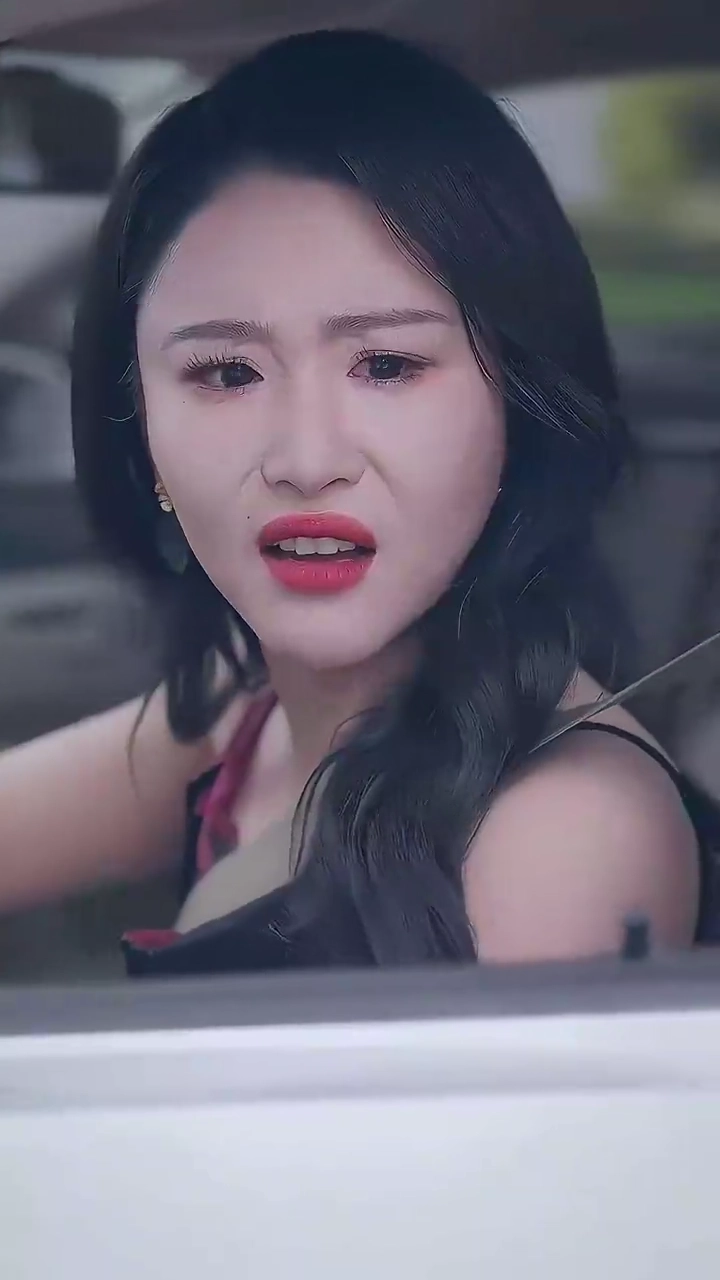 逆転の父子：ビジネスマンの秘密写真