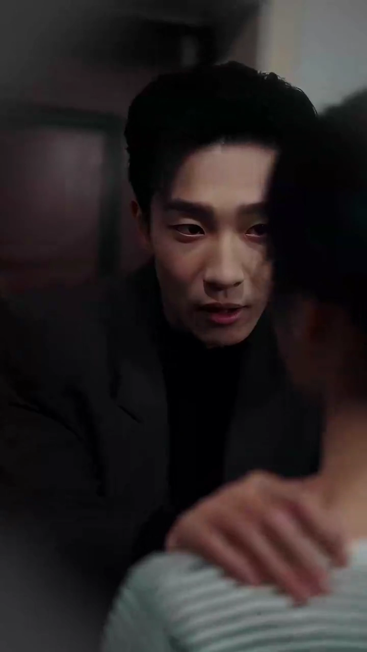 秘密の手紙：彼を空に失う時写真