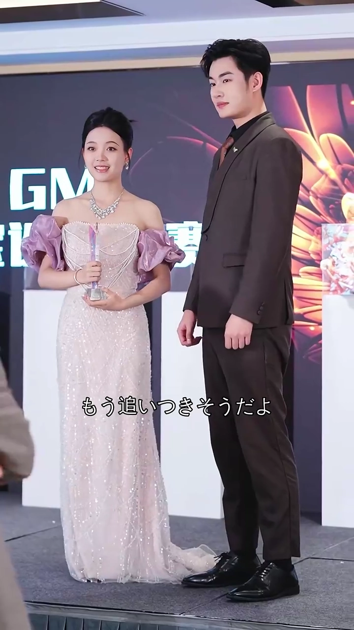 天才ジュエリーデザイナーの悟り写真