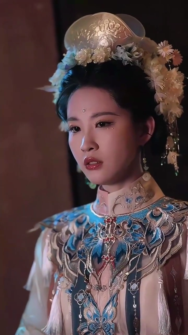 帝の恋と、選ばれし駒の運命写真