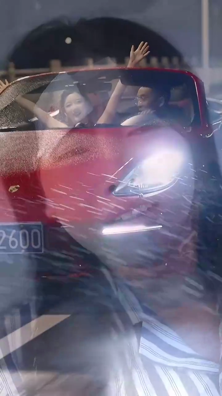 愛されざる者の反乱写真