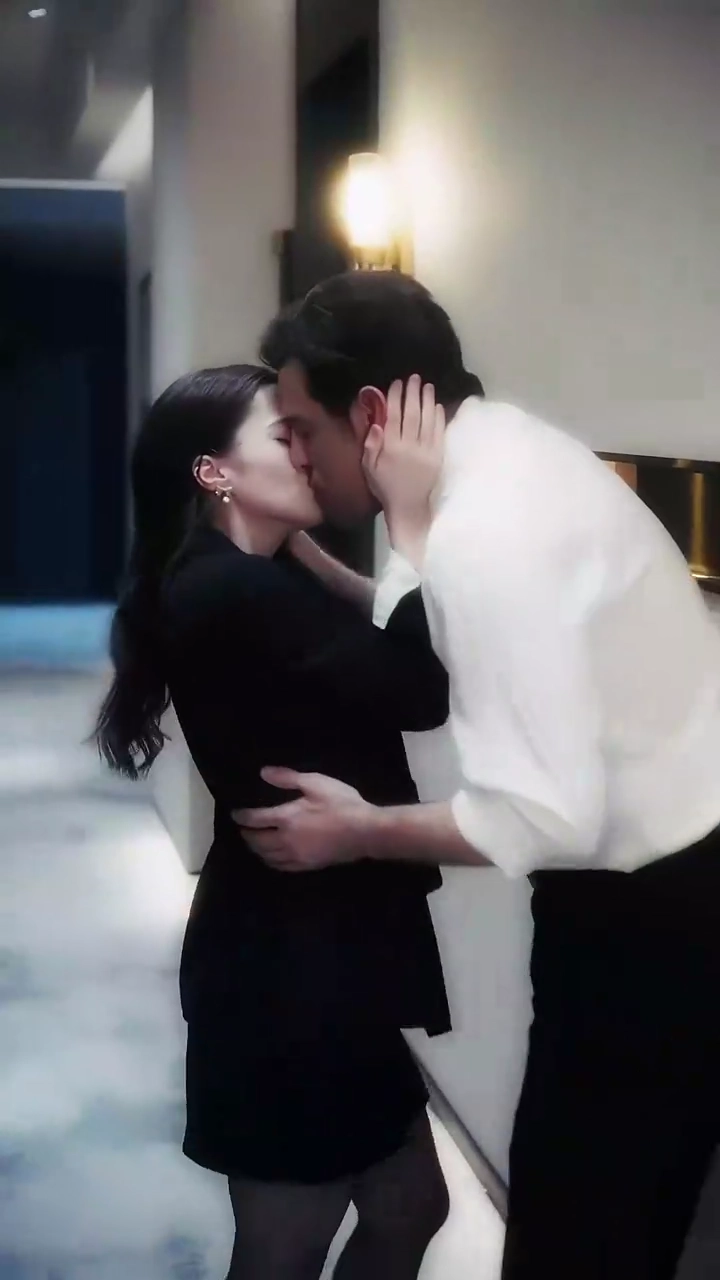 Après une nuit, mon patron me visePhoto