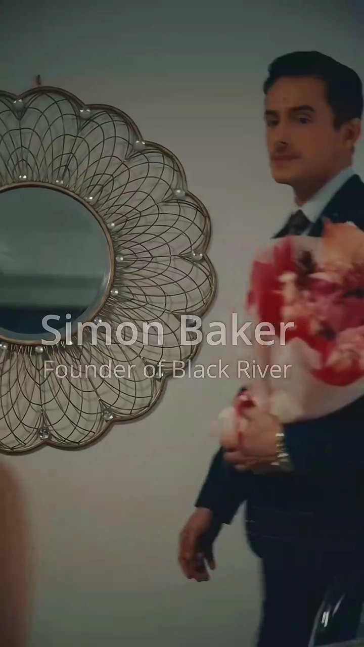 La Reine des Actions Fait Son RetourPhoto