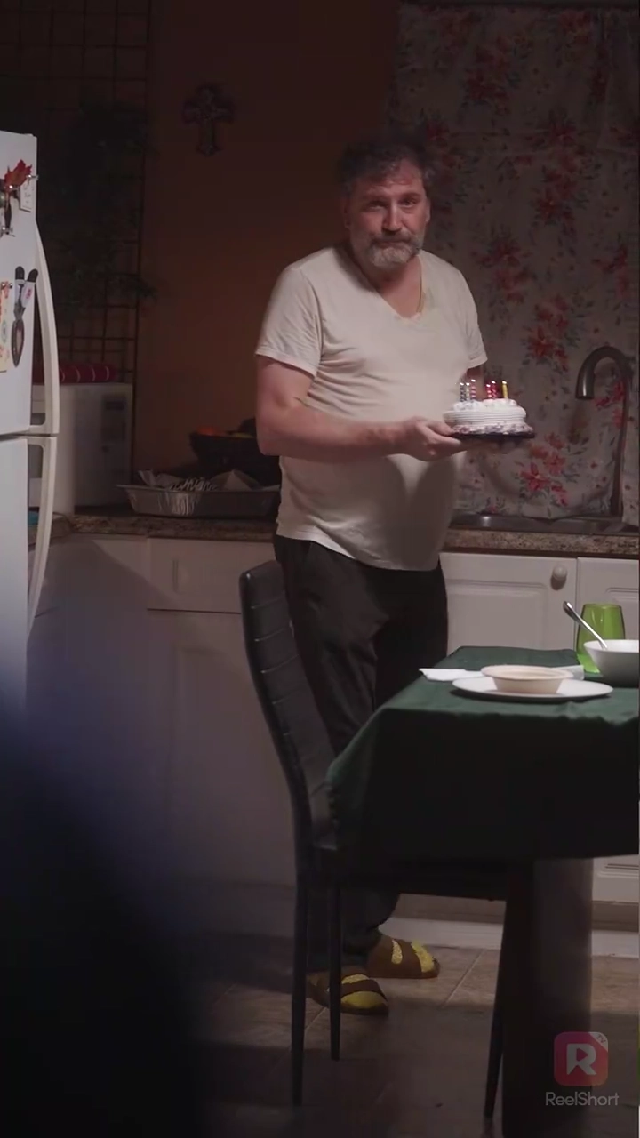 Lié par l'honneur : Kidnappé par le roi de la mafiaPhoto