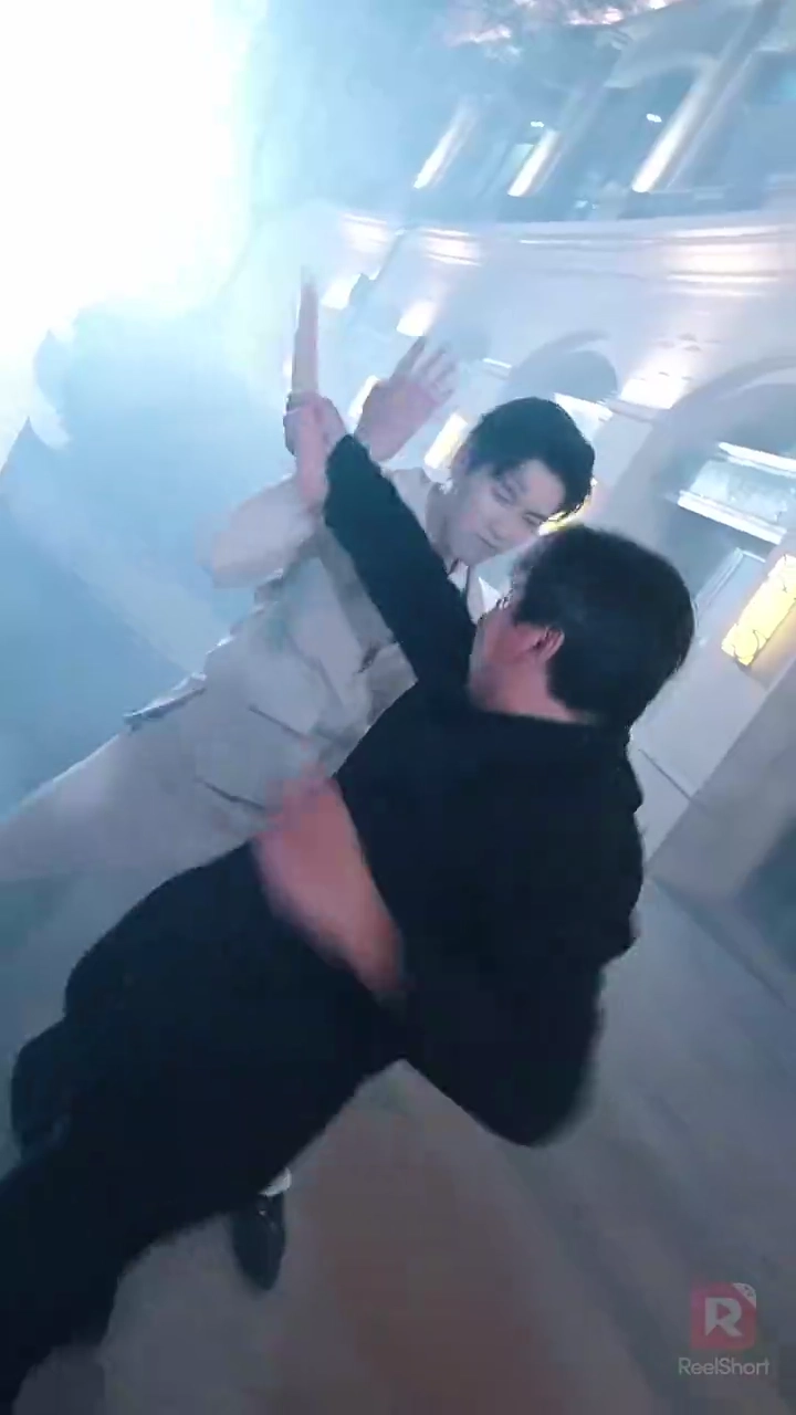 Mon mari redoutable et intouchablePhoto