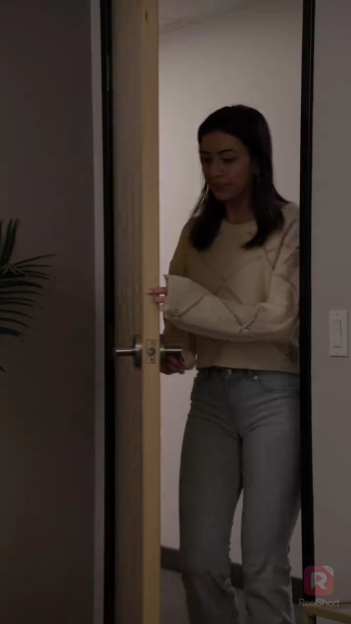 La Vierge Porteuse du MilliardairePhoto