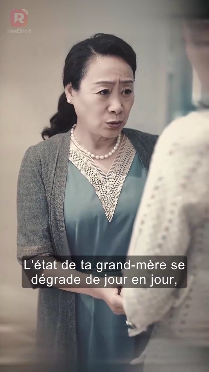 L'amour contractuel avec l'oncle en fauteuil roulant de mon fiancéPhoto