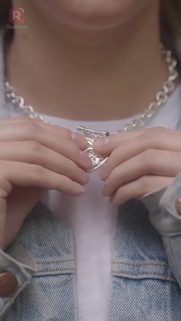 Mon Roi Mafieux au Cœur de GlacePhoto