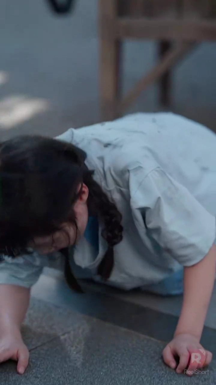 動物と話せる少女、 富豪のお嬢様になる写真