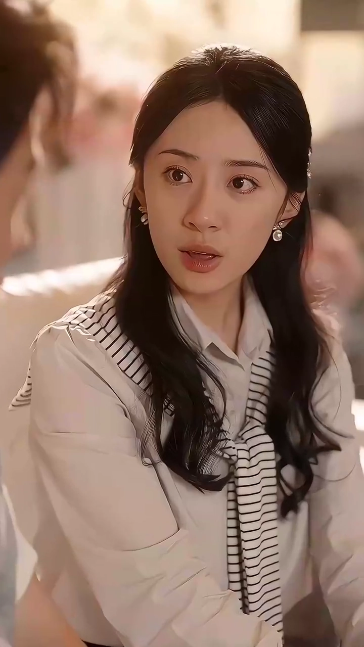 บังเอิญรู้สึกรักรูปภาพ