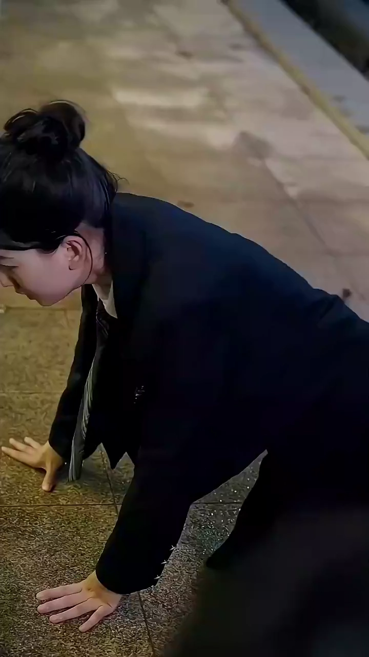 รักที่ตายจากใจ:คำขอโทษของพี่ชายที่ฉันไม่ต้องการรูปภาพ