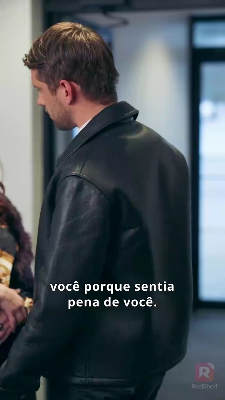 Meu Chefe é Meu Doador de Esperma SecretoFoto