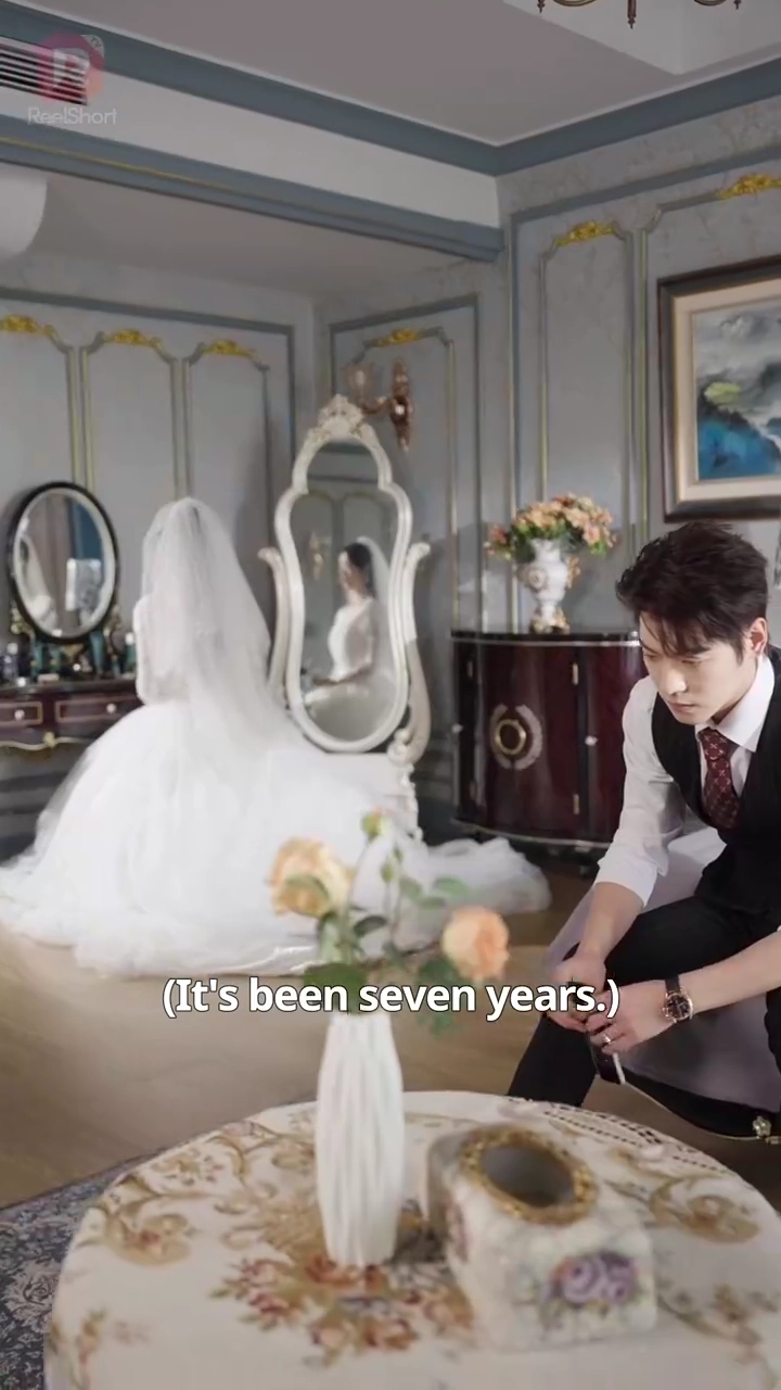 Mending a broken love (English-dubbed)Foto