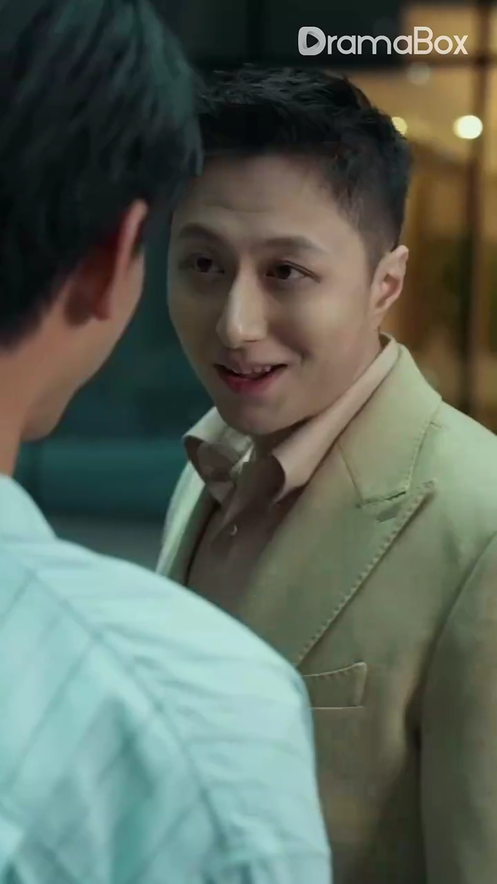 O Homem por Trás do Uniforme (Dublado)Foto