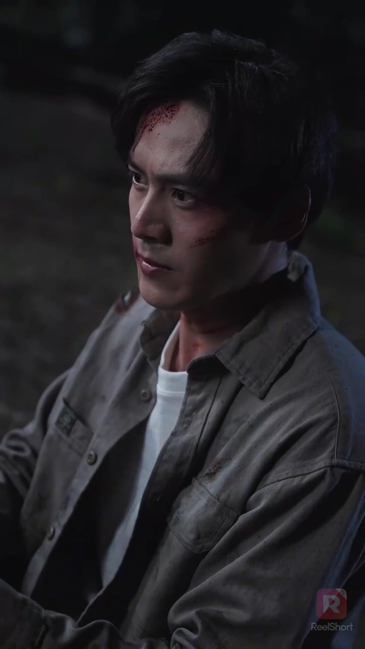 Imortal Dourado e Sua Esposa MudaFoto