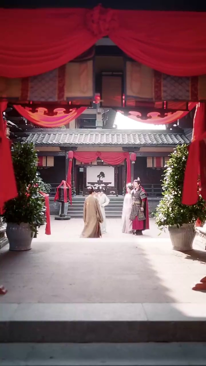 [Versão dublada] Laço amaldiçoado, amor quebradoFoto