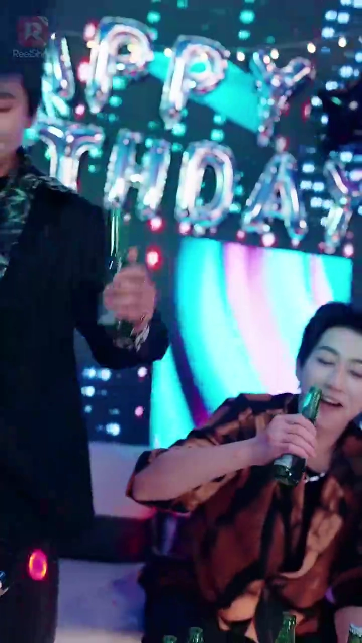 [dublado] Uma Noite Só... Para SempreFoto