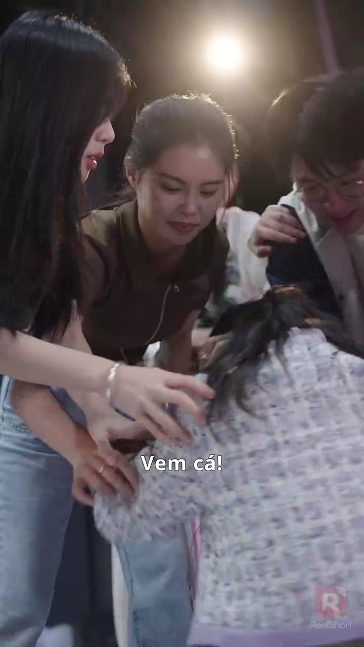 [dublado] Emaranhado de AmorFoto