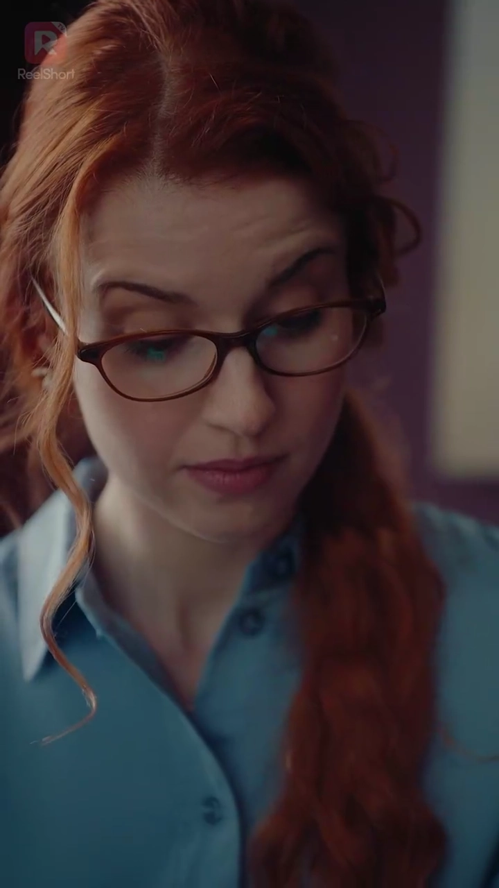 Apaixonando-me pelo pai mafioso do meu exFoto