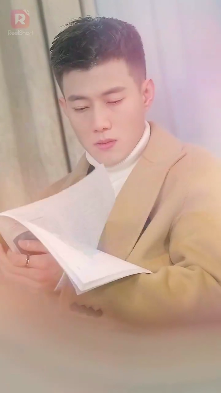 Segunda esposa casada do BilionárioFoto