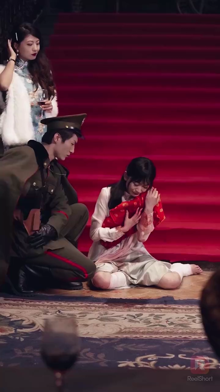 A Queridinha Preciosa do Caudilho MilitarFoto