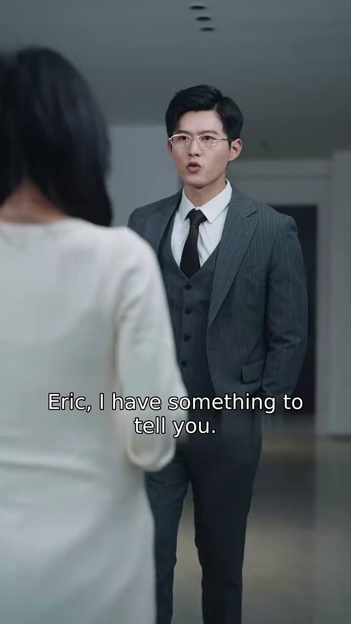 The Boss's Devious WifePhoto