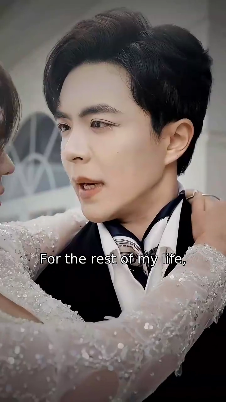 The Wrong Wedding That United the Right HeartsPhoto