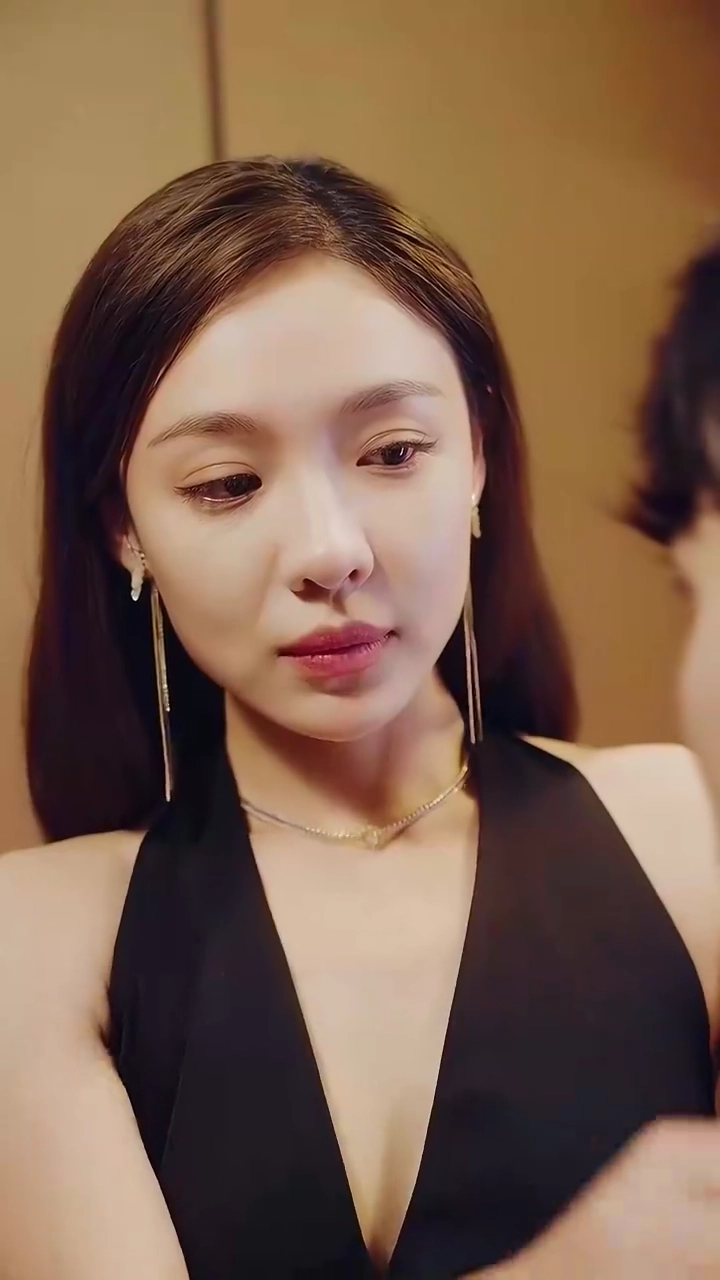 The Heir's Birthday SurprisePhoto