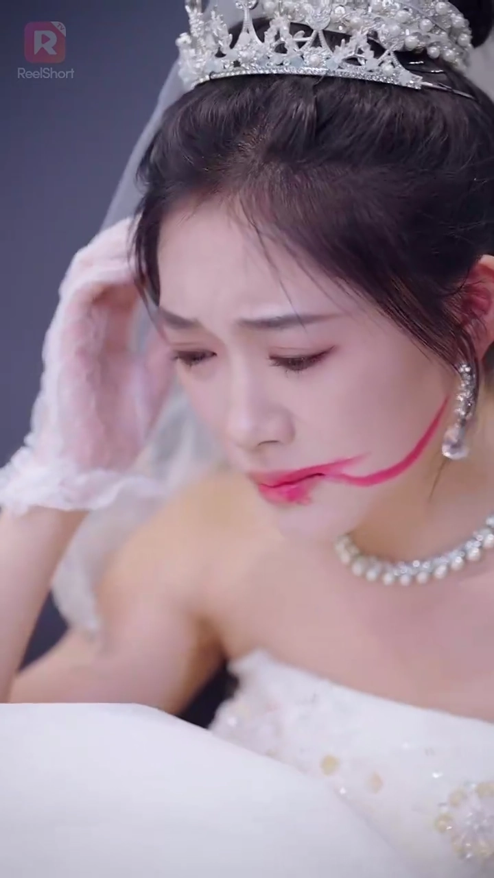 [dublado] A Vingança da Esposa CEOFoto