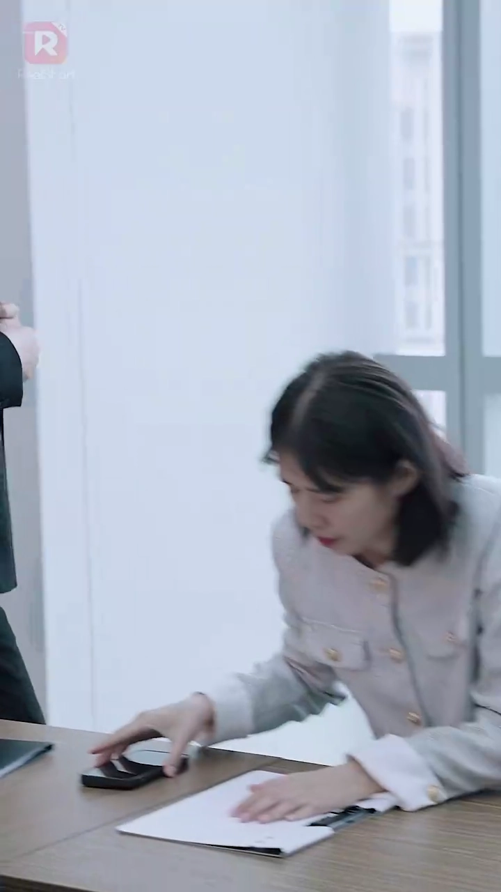 A Herdeira vs. A FalsaFoto