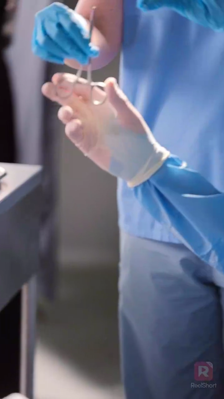 Você Demitiu um Gênio da CirurgiaFoto