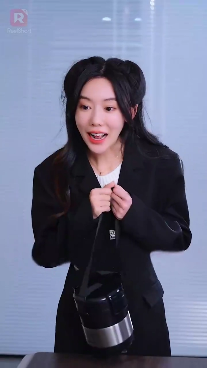 Casada Rápido Com Meu Noivo de DireitoFoto