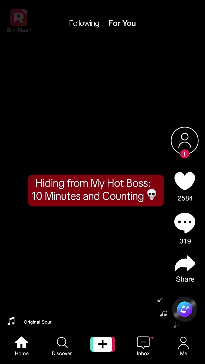 Socorro! Meu Chefe Gato Tem Fotos Minhas Nuas!Foto