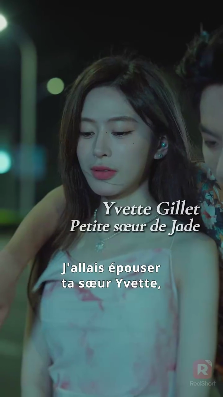 Destin réécrit : étreinte passionnéePhoto