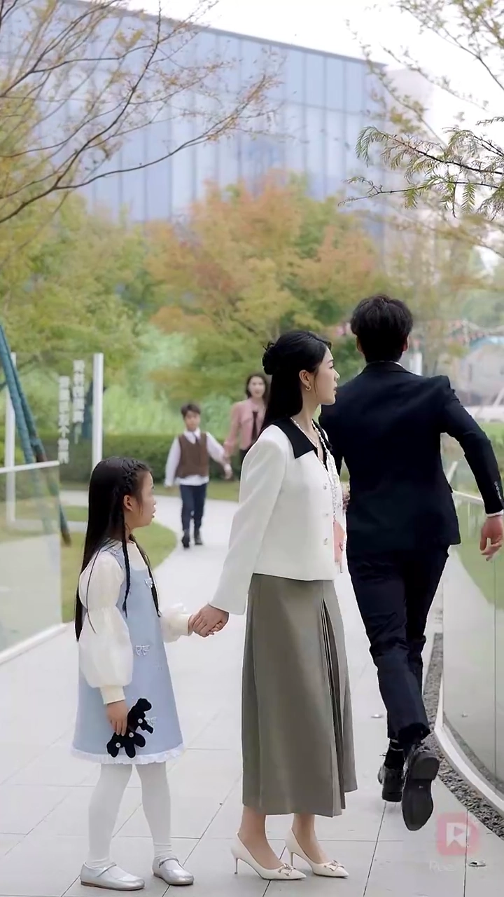 Après le divorce, il m'a enfin vuePhoto