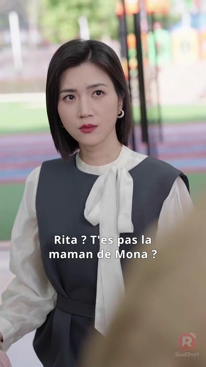 Bébé, ne pleure pas, maman est désoléePhoto