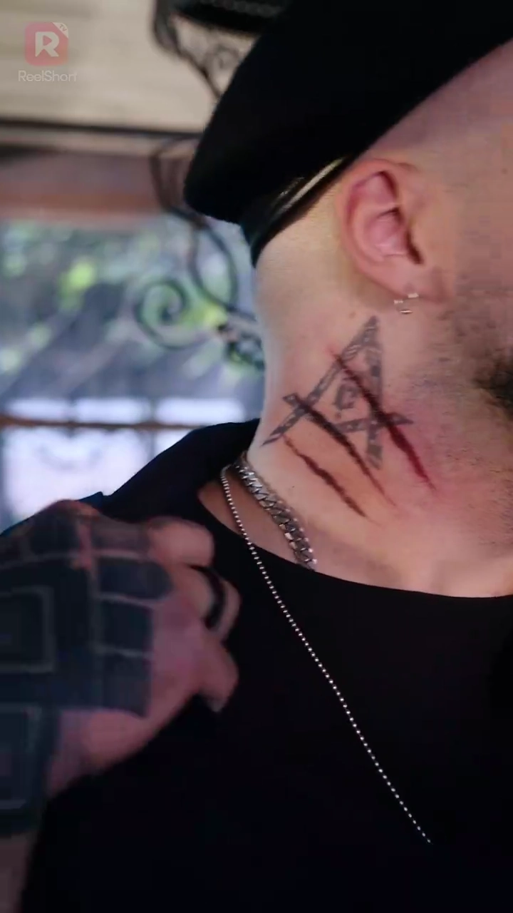 Le retour de la reine loup alphaPhoto